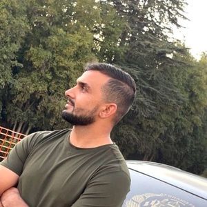 Meet your Posher, Khalid s